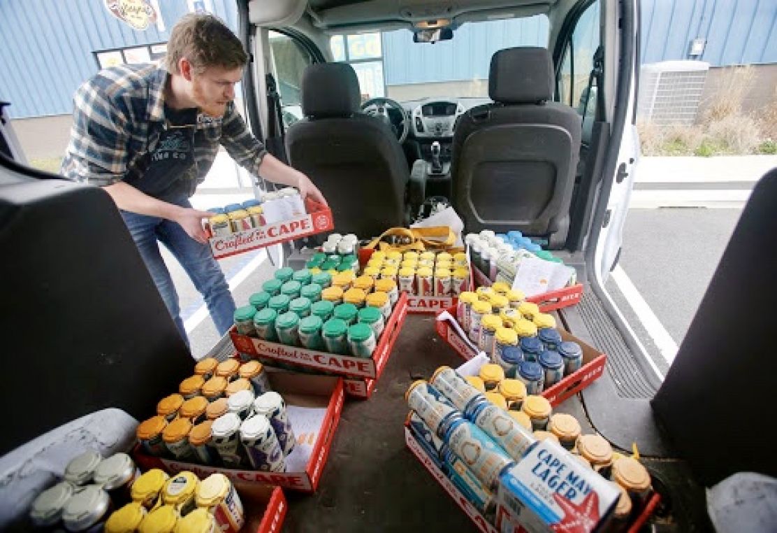 Photo for: Which Liquor Stores Are Leading The Way On Home Delivery?