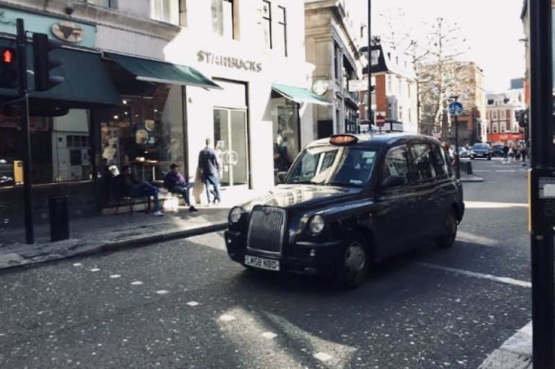 Photo for: London Wine Competition partners with Get Drinks Delivered